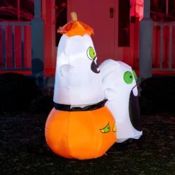 5ft Halloween Naughty Ghost With Pumpkin Cap And A Gift Bag -Joiedomi 71vaijAbjuL. AC SL1500