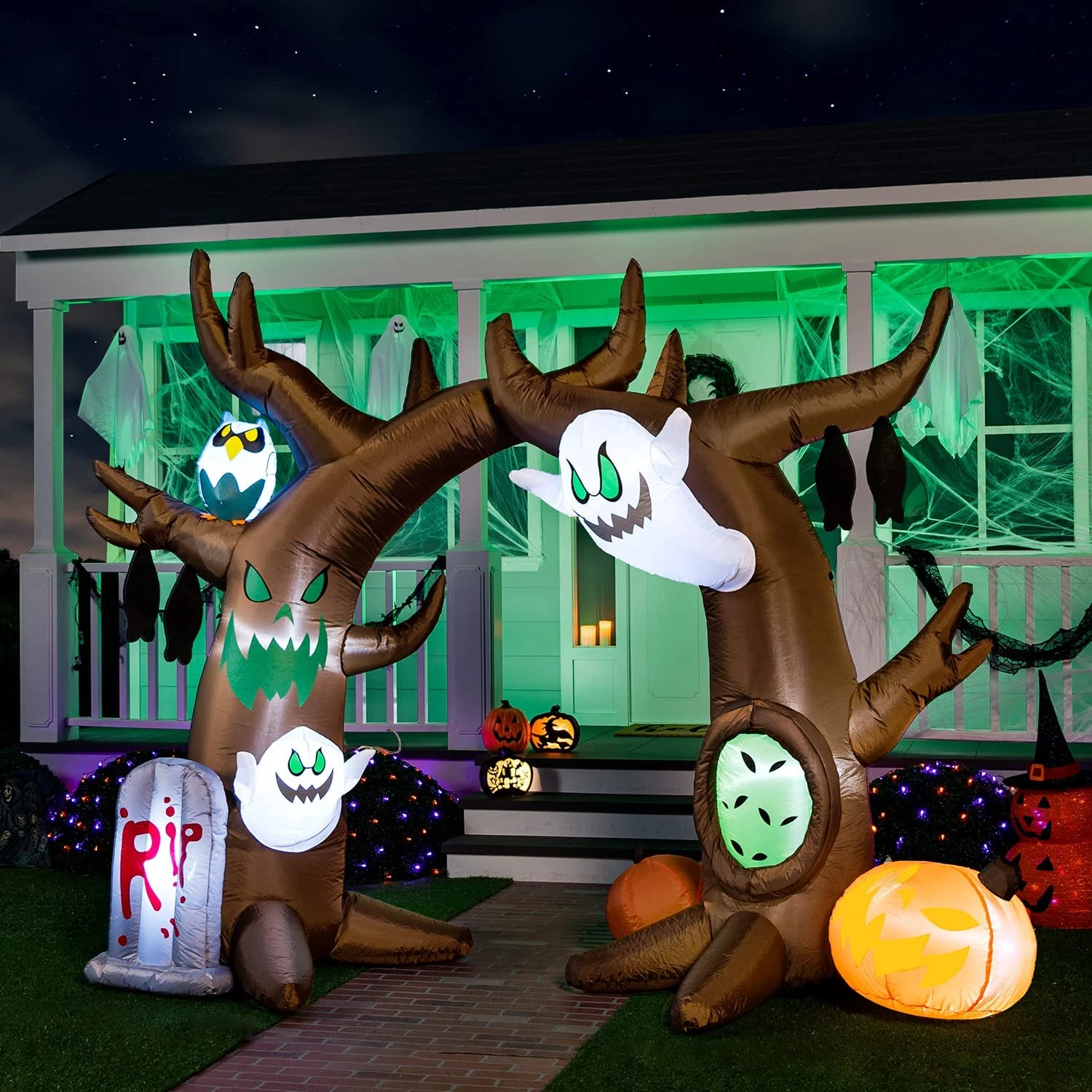 Jumbo Scary Tree Archway Inflatable (8 Ft) 6 Jumbo Scary Tree Archway Inflatable (8 Ft) - Image 4