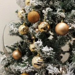 34 Pcs Christmas Ball Ornaments (Champagne) -Joiedomi 918ZhvGdA0L. AC SL1500