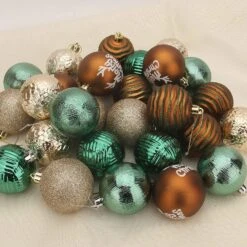 6CM Christmas Ornaments Assorted Design Green & Gold 30 Pcs -Joiedomi 91gbZAFYRwL. AC SL1500