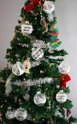 12 Pcs Christmas Ball Ornaments, White And Clear 9 12 Pcs Christmas Ball Ornaments, White And Clear -Joiedomi IMG 0160